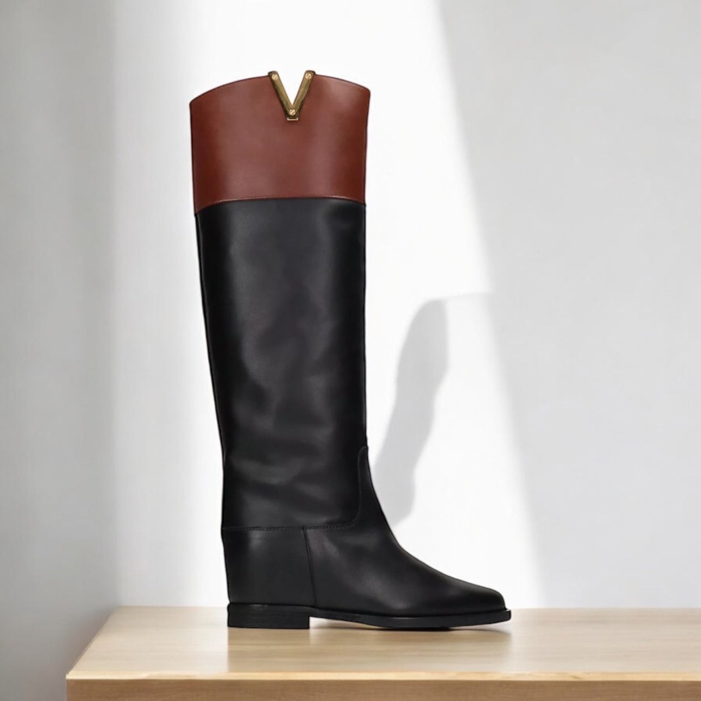 STIVALE V ORO NERO/MARRONE