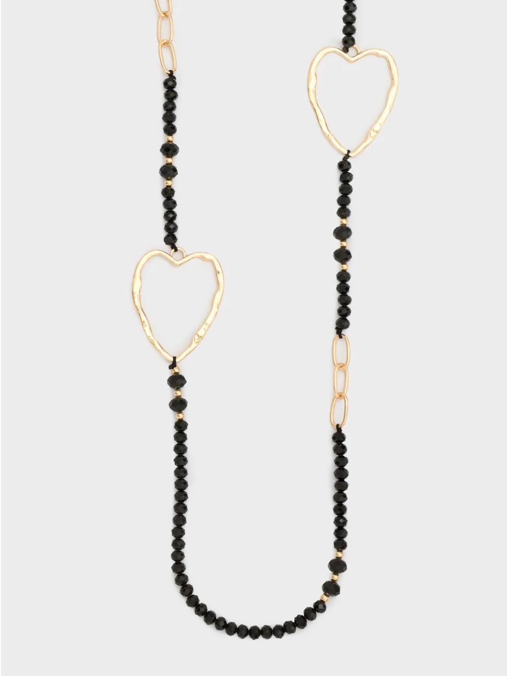 COLLANA LUNGA CON PERLINE E CUORI ORO/NERO